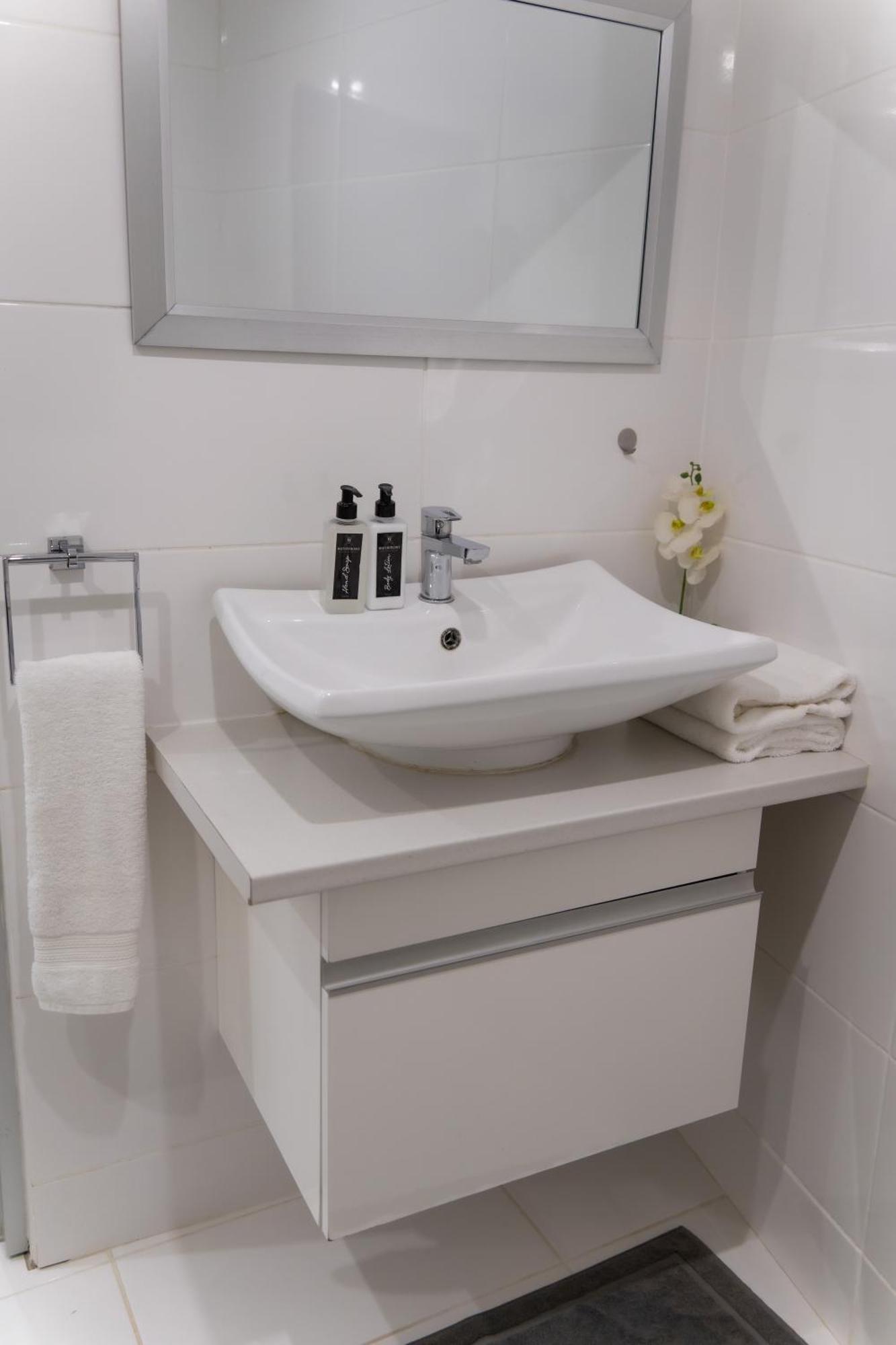 Waterfront Boutique Hotel Vanderkloof Екстериор снимка